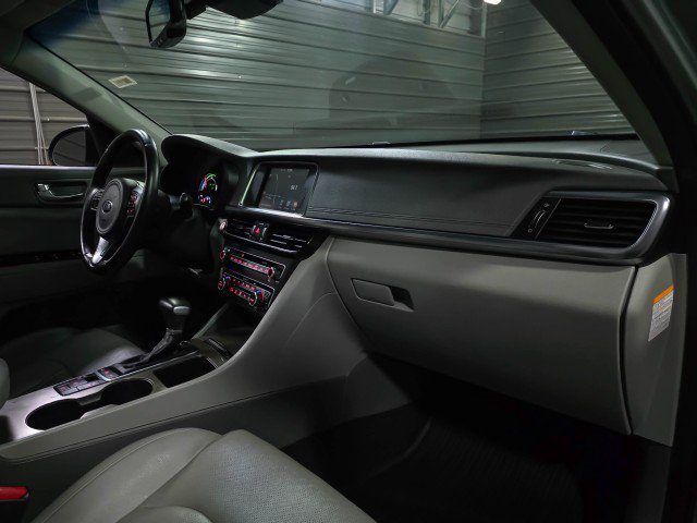 Used 2017 Kia Optima EX w/ Technology Package image 13