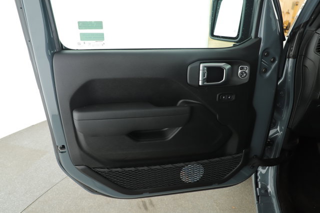 New 2026 Jeep Gladiator Sport image 18