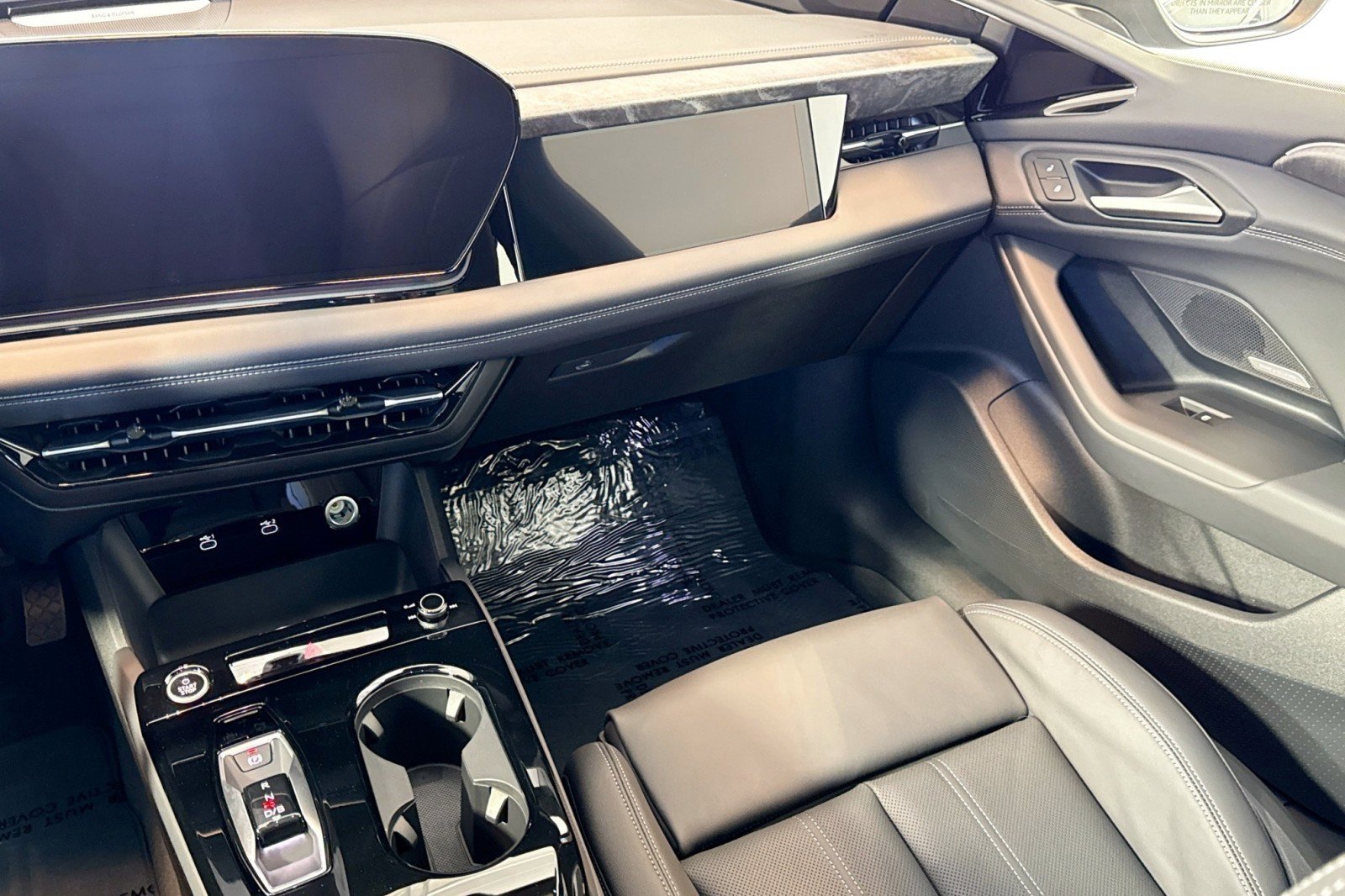 Used 2025 Audi A6 e-tron Prestige w/ Black Warm Weather Package image 20