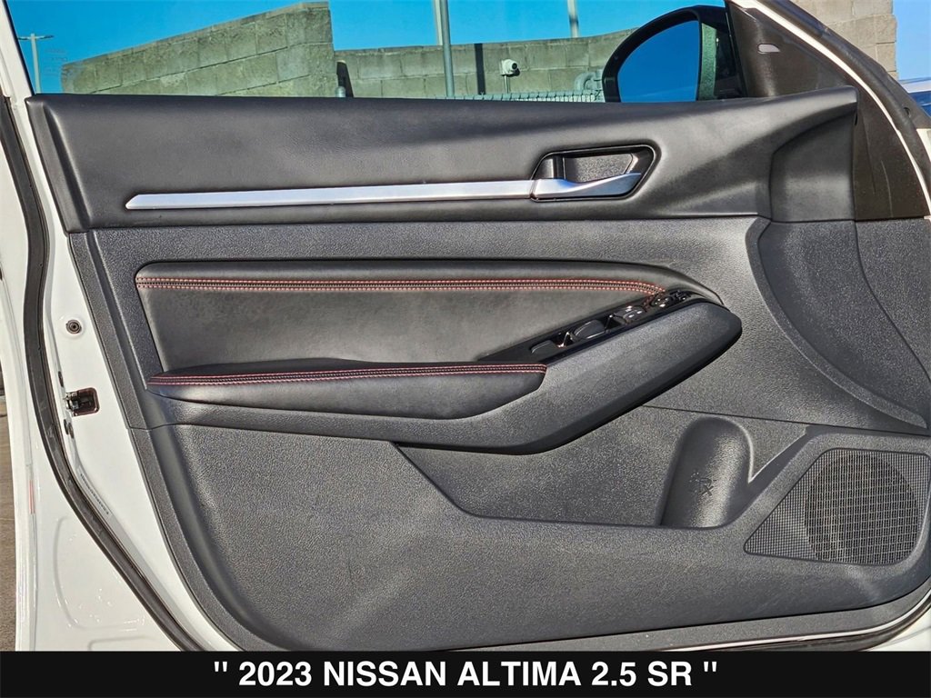 Used 2023 Nissan Altima 2.5 SR image 15