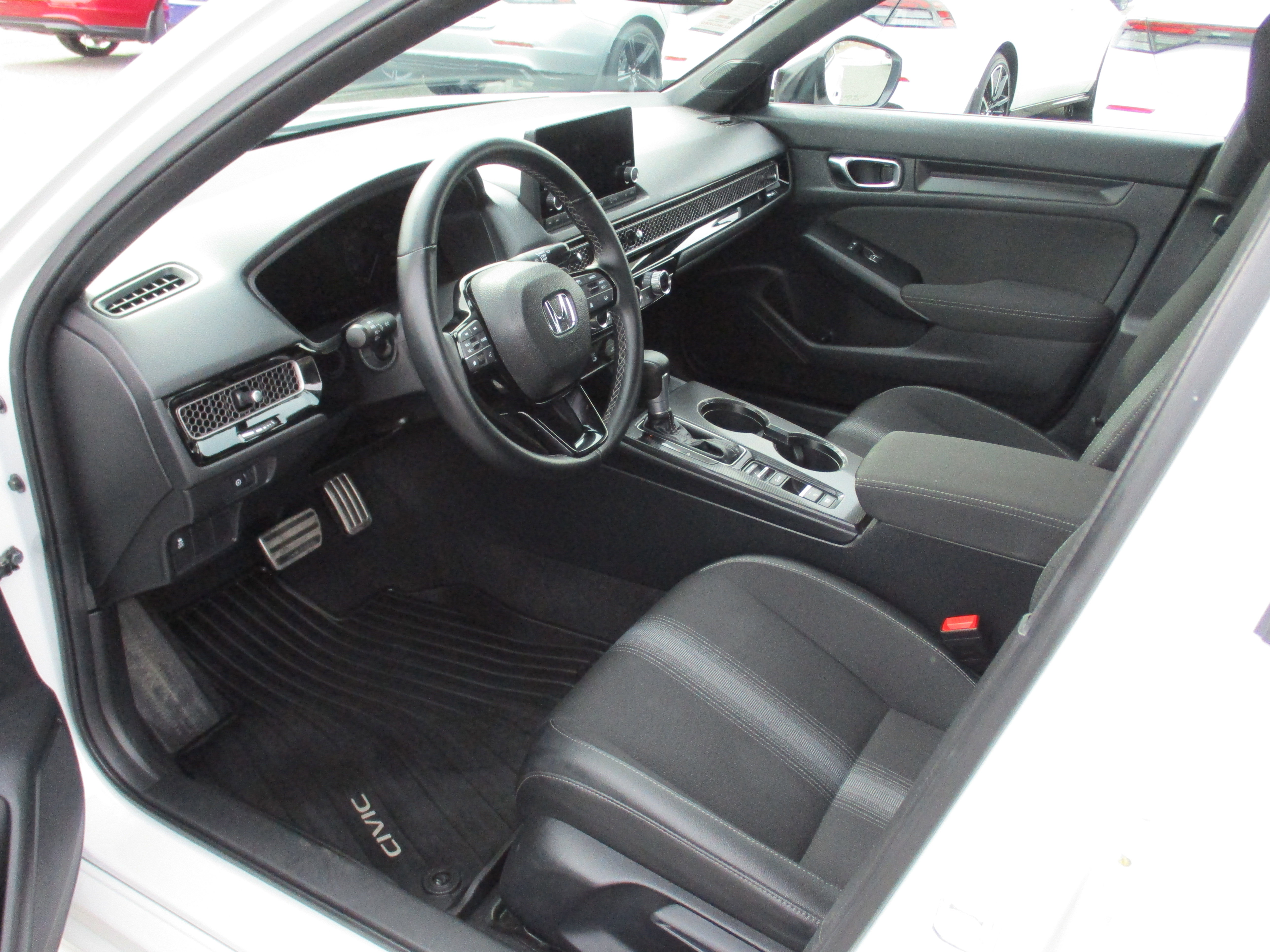 Certified 2025 Honda Civic Sport image 11