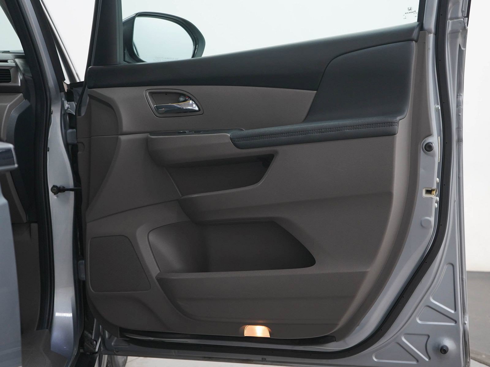Used 2017 Honda Odyssey EX-L image 8