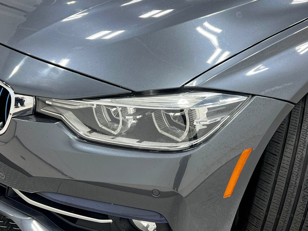 Used 2018 BMW 330e RWD image 35
