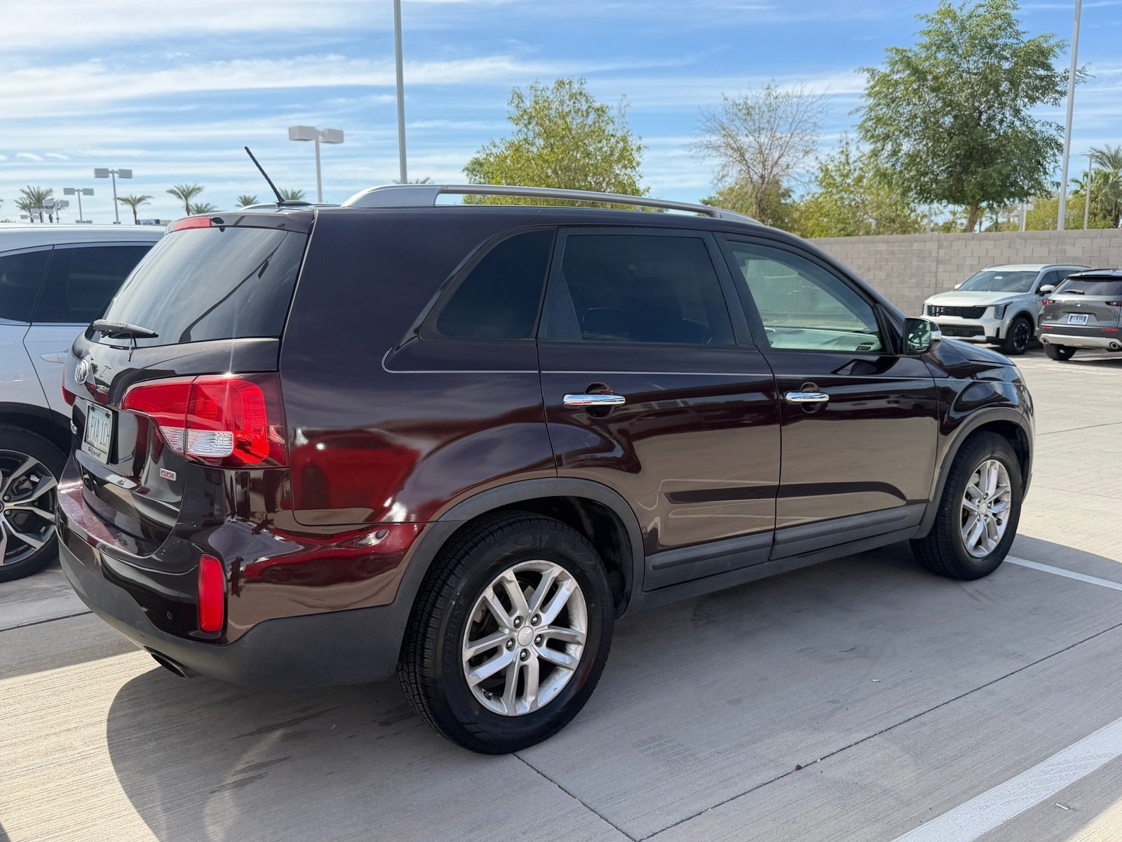 Used 2014 Kia Sorento LX FWD image 3