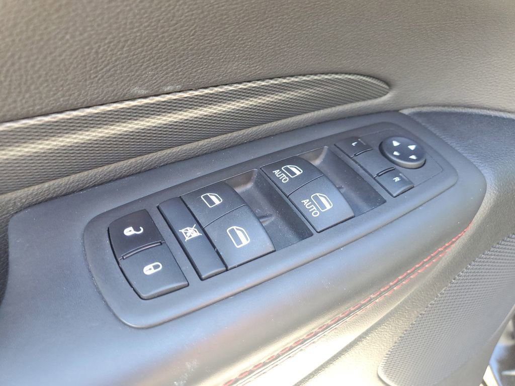 Used 2024 Dodge Durango GT image 27