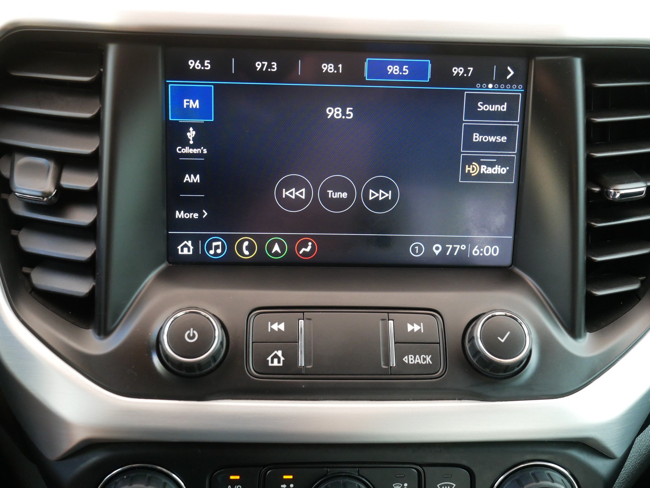 Used 2020 GMC Acadia SLT AWD/4WD image 22