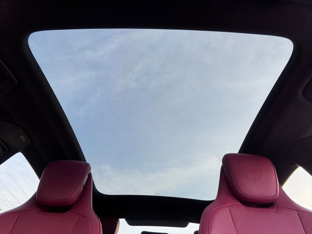 Used 2023 Porsche Taycan RWD image 46