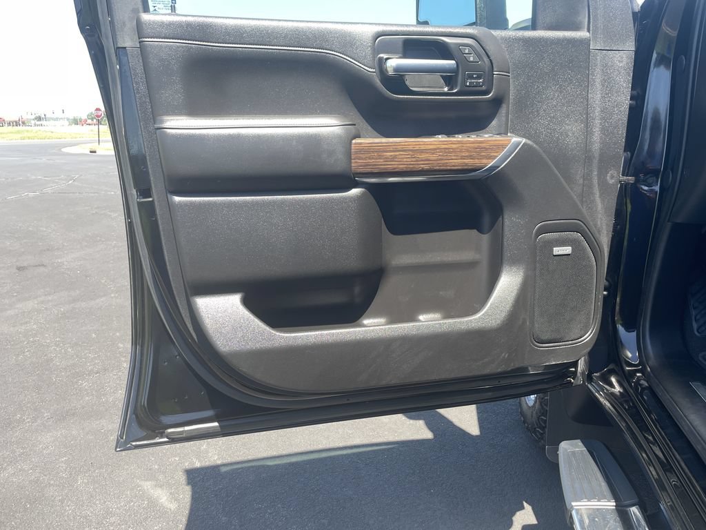 Used 2022 Chevrolet Silverado 3500 High Country w/ Safety Package II AWD/4WD image 21