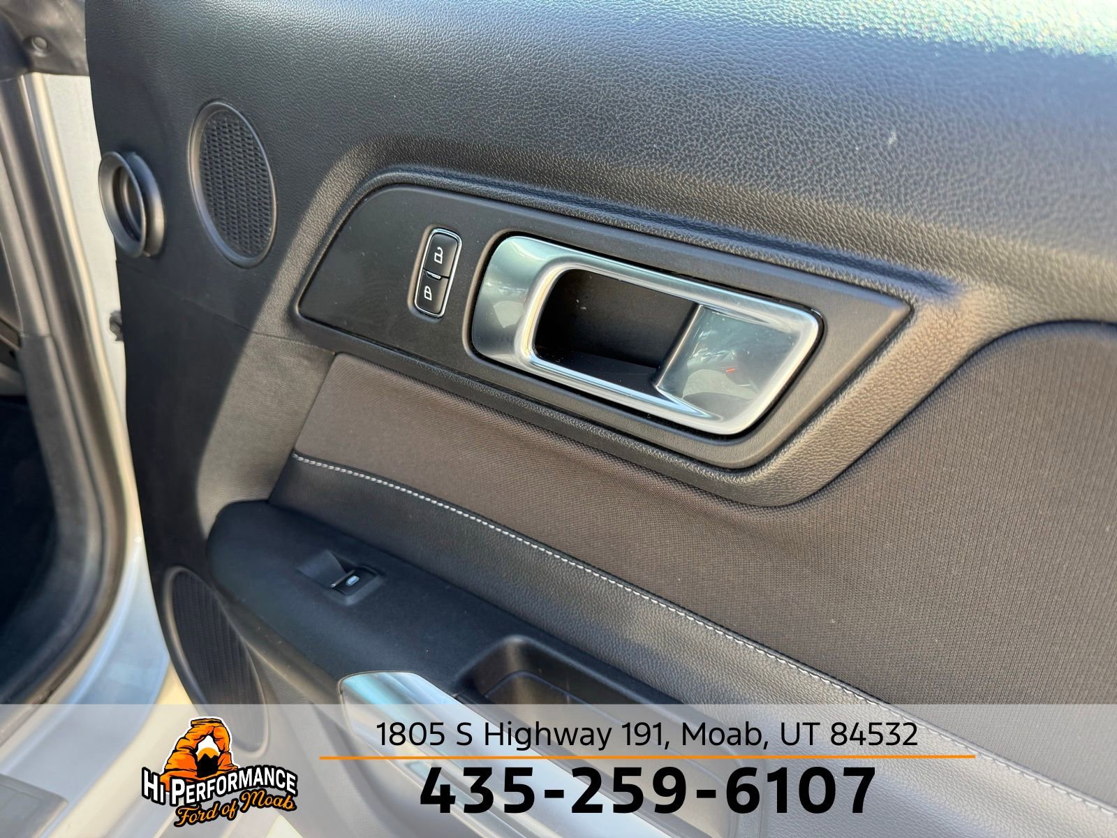 Used 2021 Ford Mustang Convertible w/ Equipment Group 101A image 28