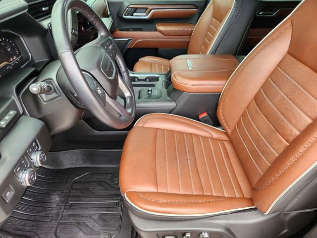 Used 2024 GMC Sierra 2500 Denali Ultimate AWD/4WD image 9