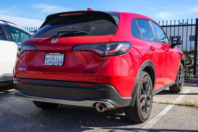 Used 2025 Honda HR-V Sport image 7