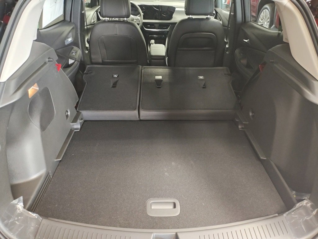 New 2026 Buick Encore GX Avenir w/ Avenir Technology Package image 15