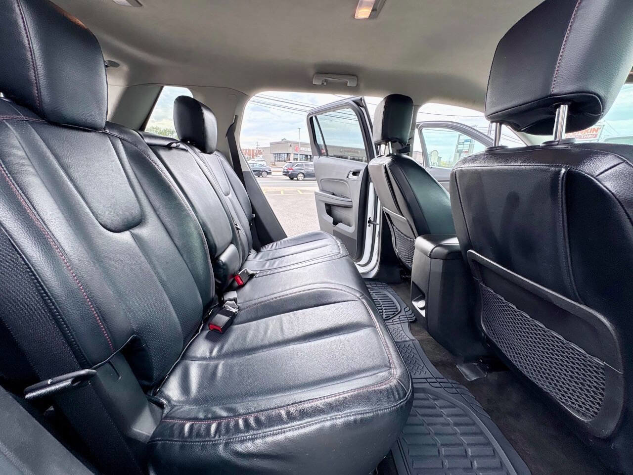Used 2013 GMC Terrain SLE AWD/4WD image 25