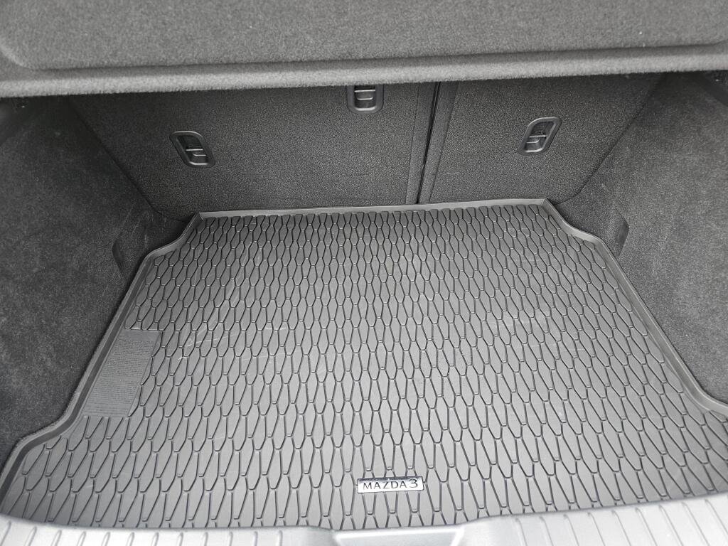 Certified 2023 MAZDA MAZDA3 s FWD image 15