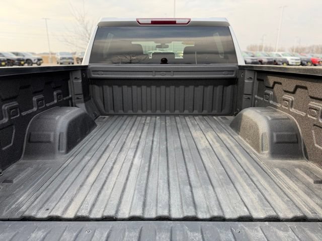 Used 2021 Chevrolet Silverado 1500 LT AWD/4WD image 15