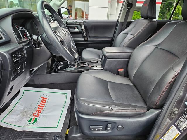 Used 2020 Toyota 4Runner Venture w/ Moonroof Package image 8
