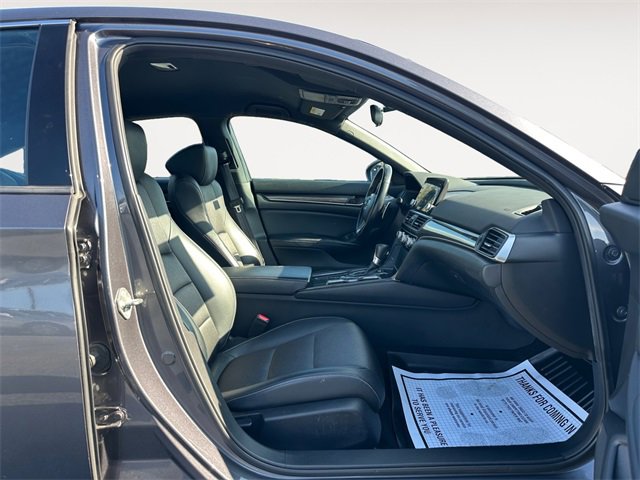 Used 2018 Honda Accord Sport image 15