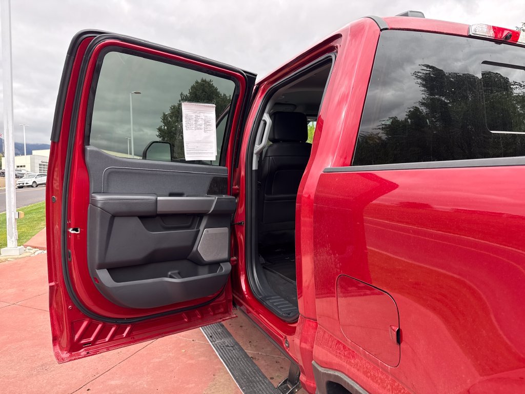 Used 2024 Ford F250 Lariat w/ Lariat Ultimate Package AWD/4WD image 18