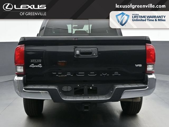 Used 2021 Toyota Tacoma SR5 AWD/4WD image 7