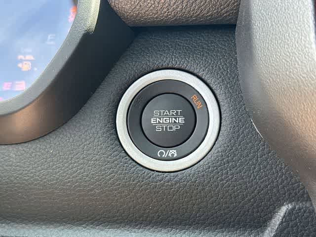 Used 2025 RAM 1500 Rebel AWD/4WD image 10