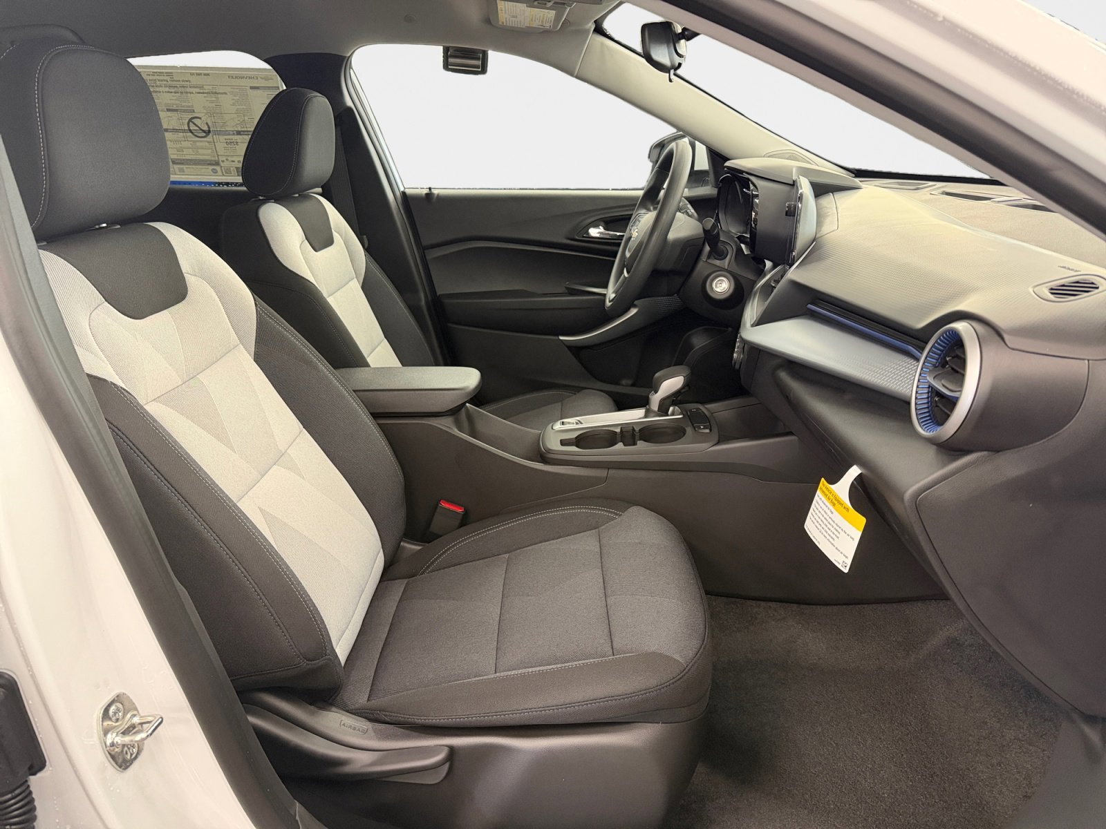 New 2026 Chevrolet Trax LS w/ LS Convenience Package image 12