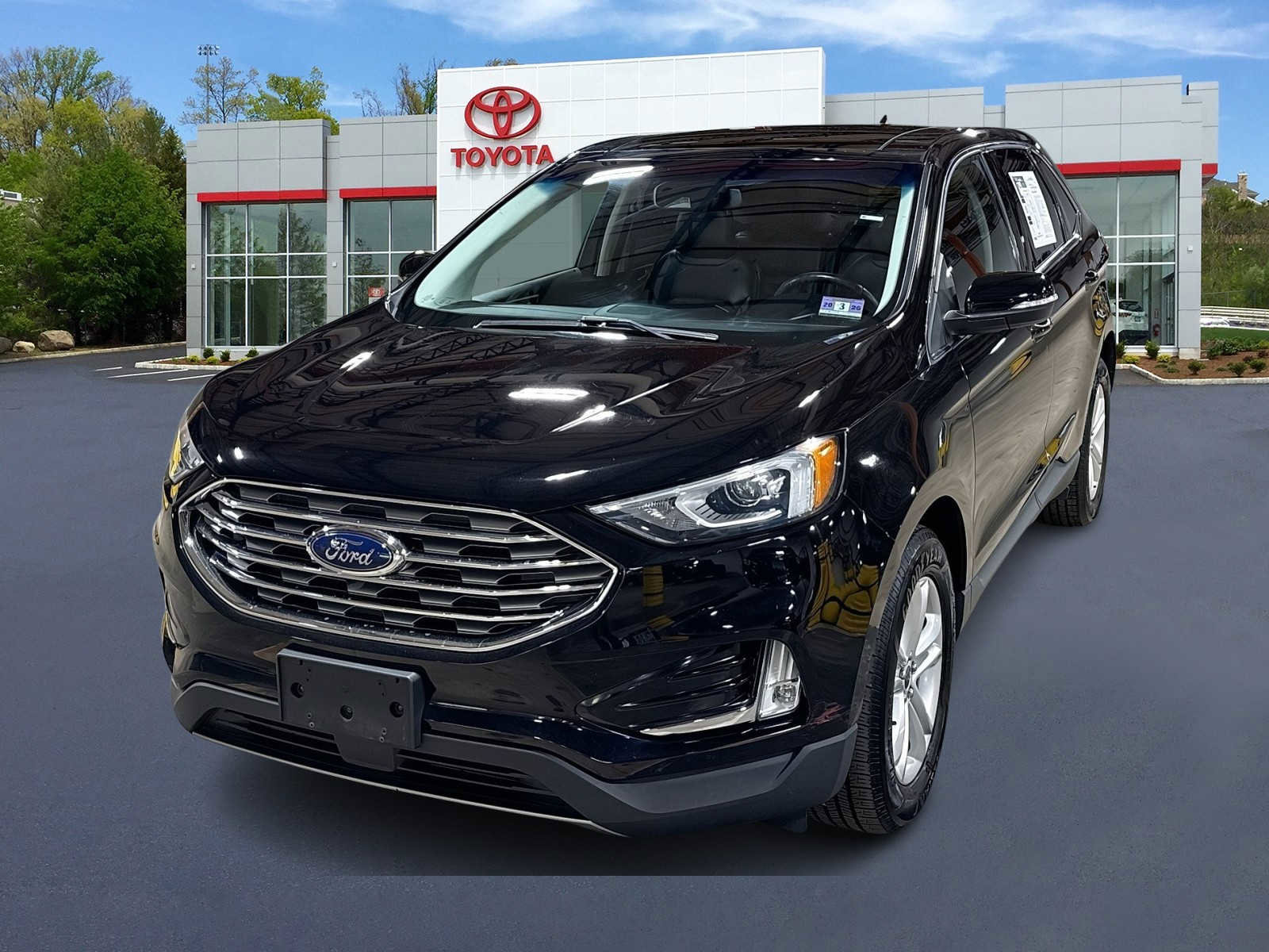 Used 2019 Ford Edge SEL w/ Equipment Group 201A AWD/4WD image 1