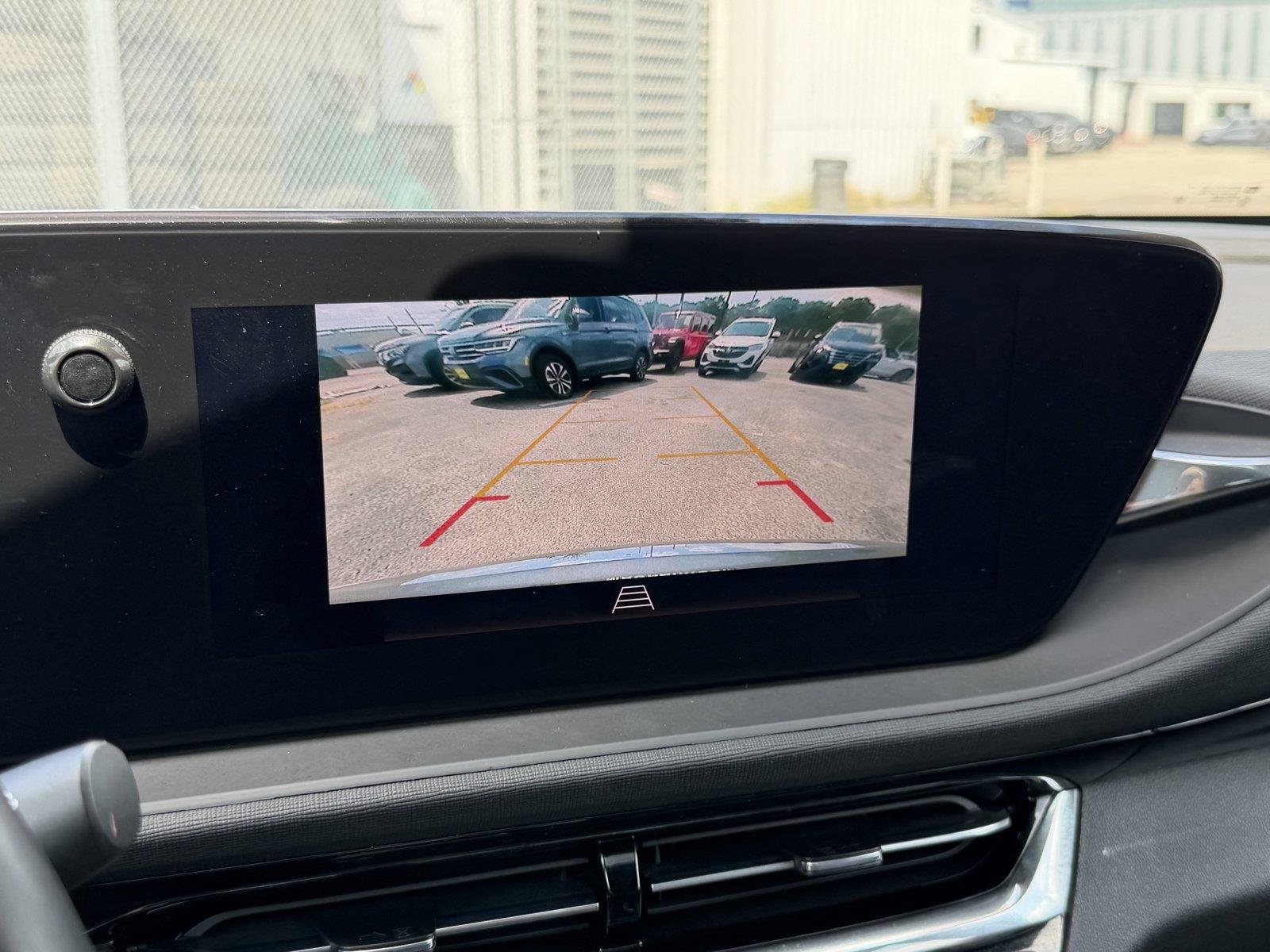 Used 2025 Buick Envista Avenir FWD image 24