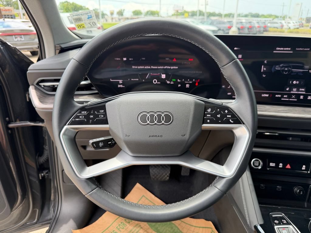 Certified 2025 Audi Q5 Premium Plus w/ Premium Plus AWD/4WD image 13