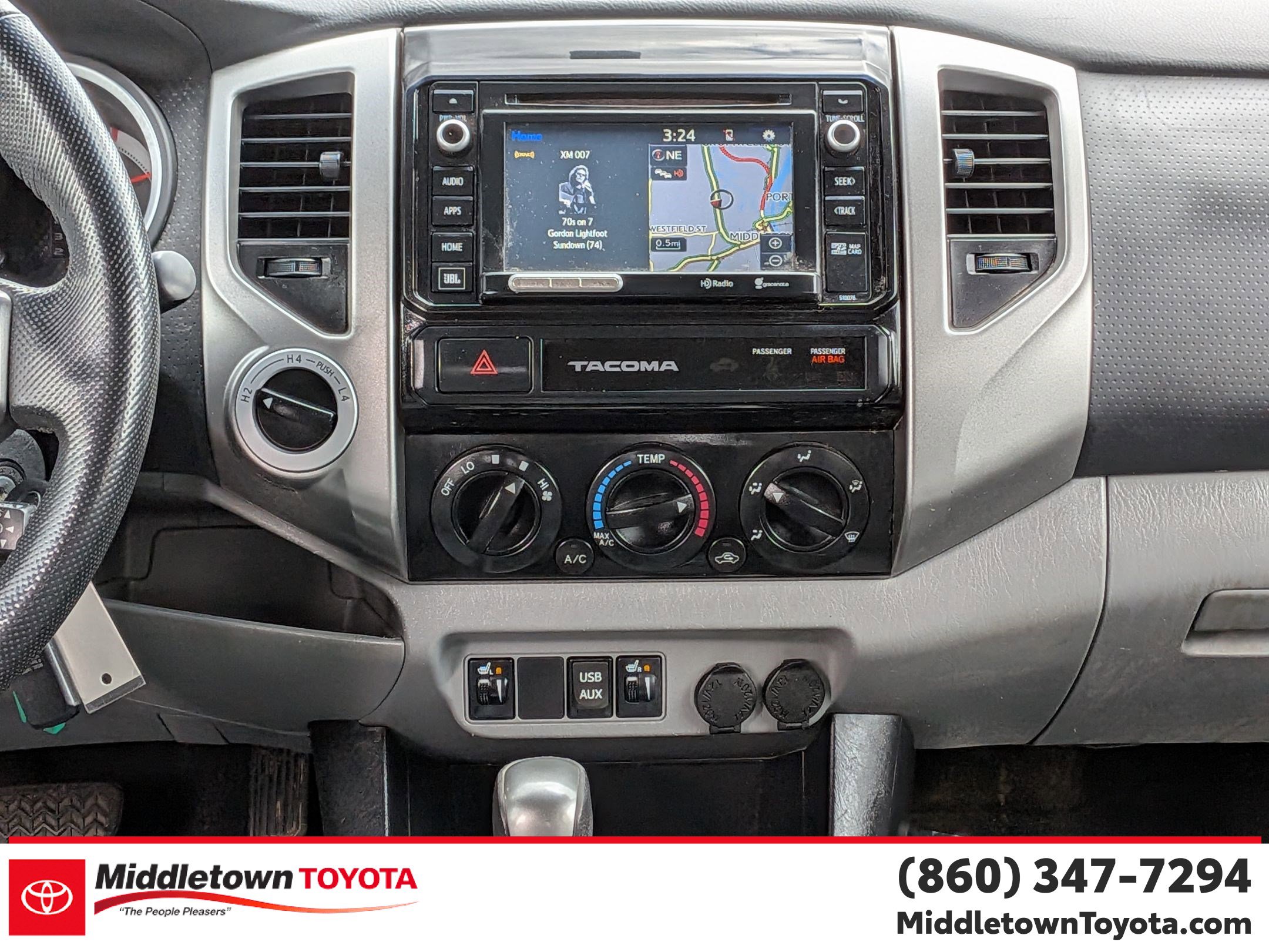 Used 2015 Toyota Tacoma 4x4 Double Cab w/ Limited Package image 30