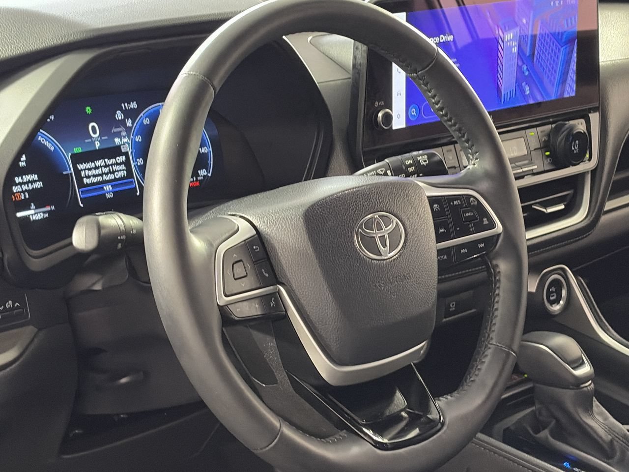 Used 2025 Toyota Grand Highlander AWD Hybrid image 13