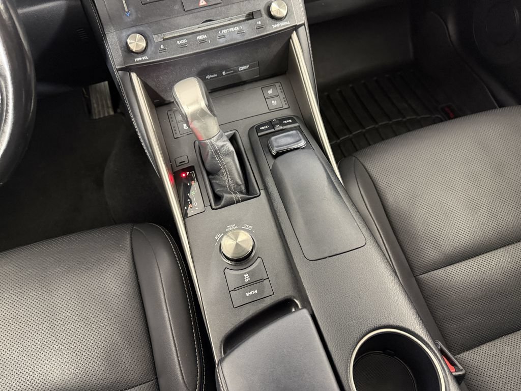 Used 2015 Lexus IS 250 AWD w/ Navigation System Package image 27
