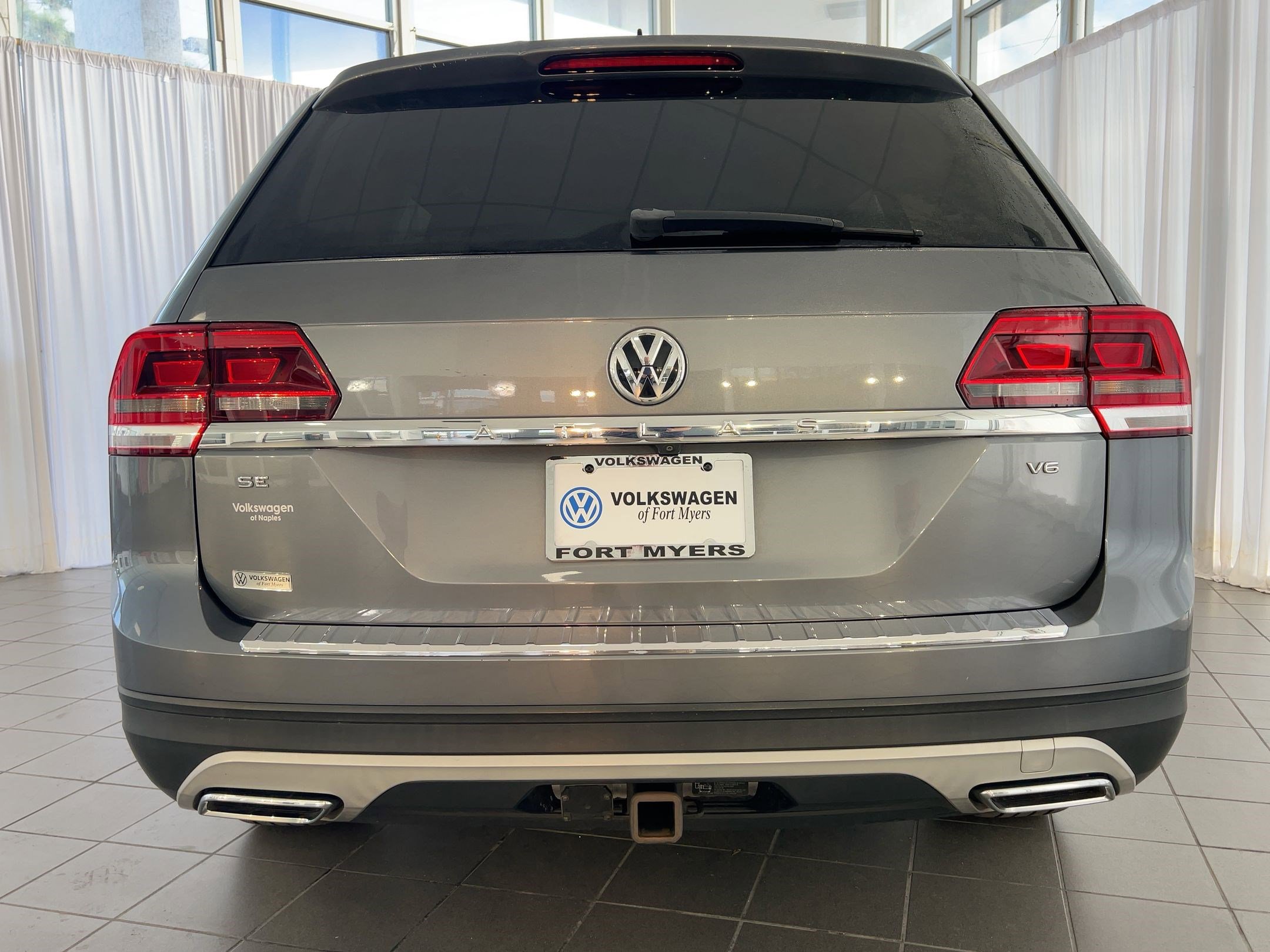 Used 2019 Volkswagen Atlas SE w/ Towing Package image 10