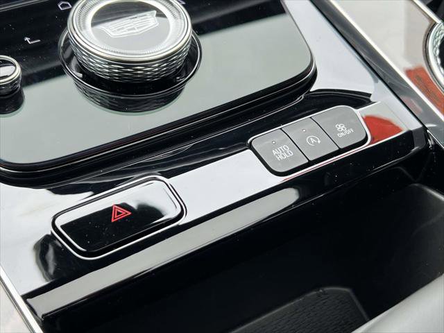 Used 2026 Cadillac Escalade ESV Platinum Sport w/ LPO, ONYX Package image 35