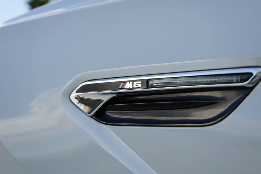 Used 2012 BMW M6 Convertible RWD image 10