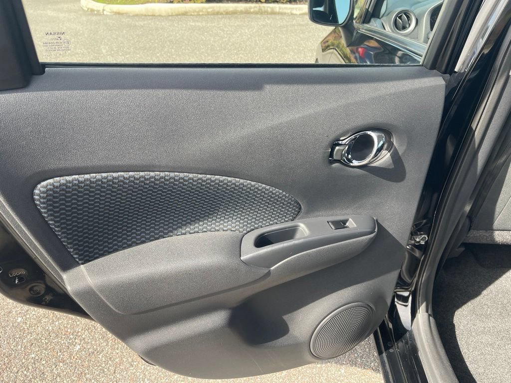 Used 2016 Nissan Versa Note SV FWD image 28