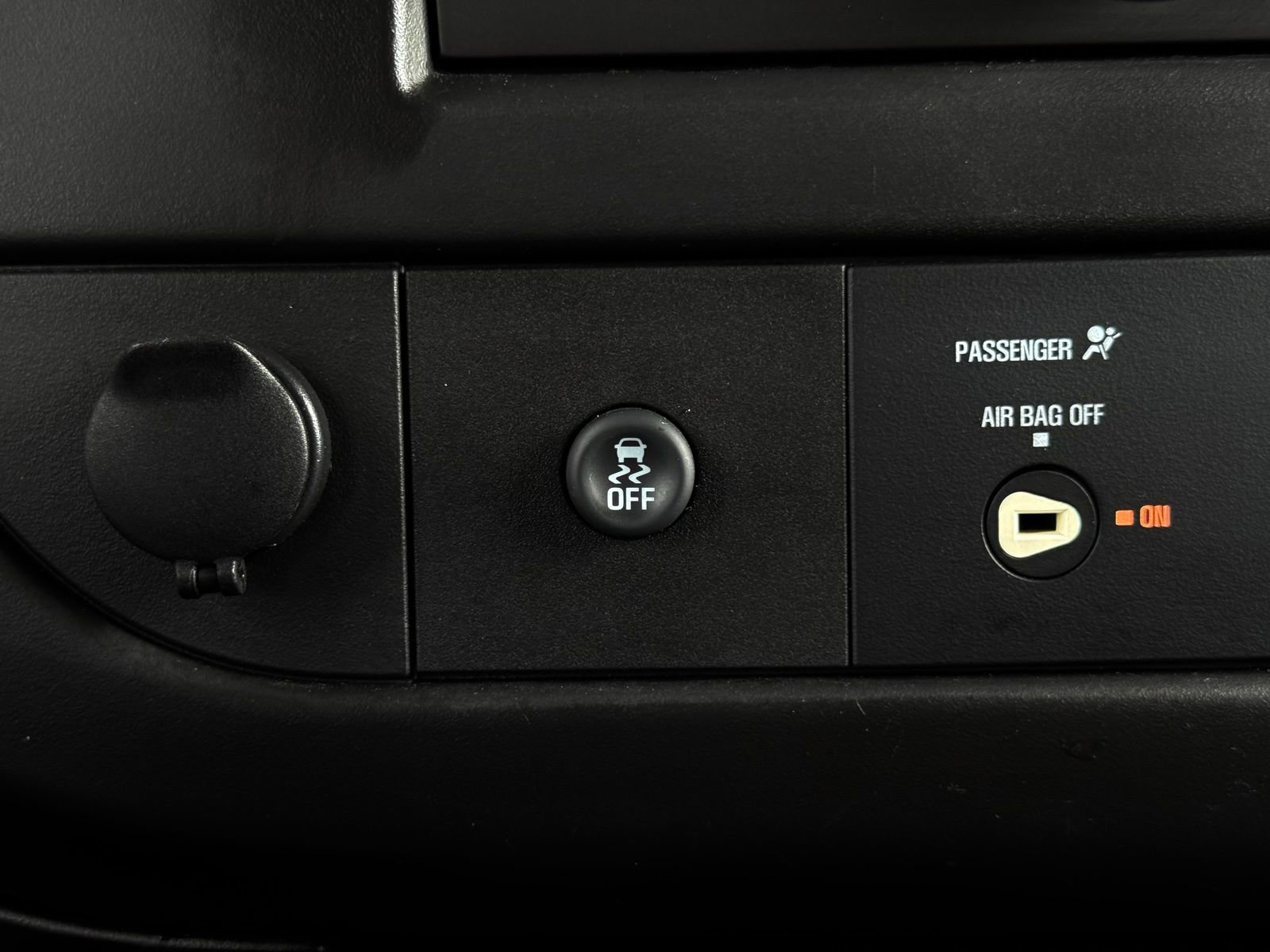 Used 2017 Chevrolet Express 3500 LS image 36