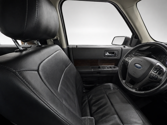 Used 2019 Ford Flex Limited FWD image 11