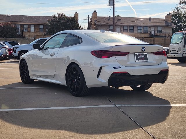 Used 2026 BMW 430i Coupe w/ M Sport Package RWD image 3