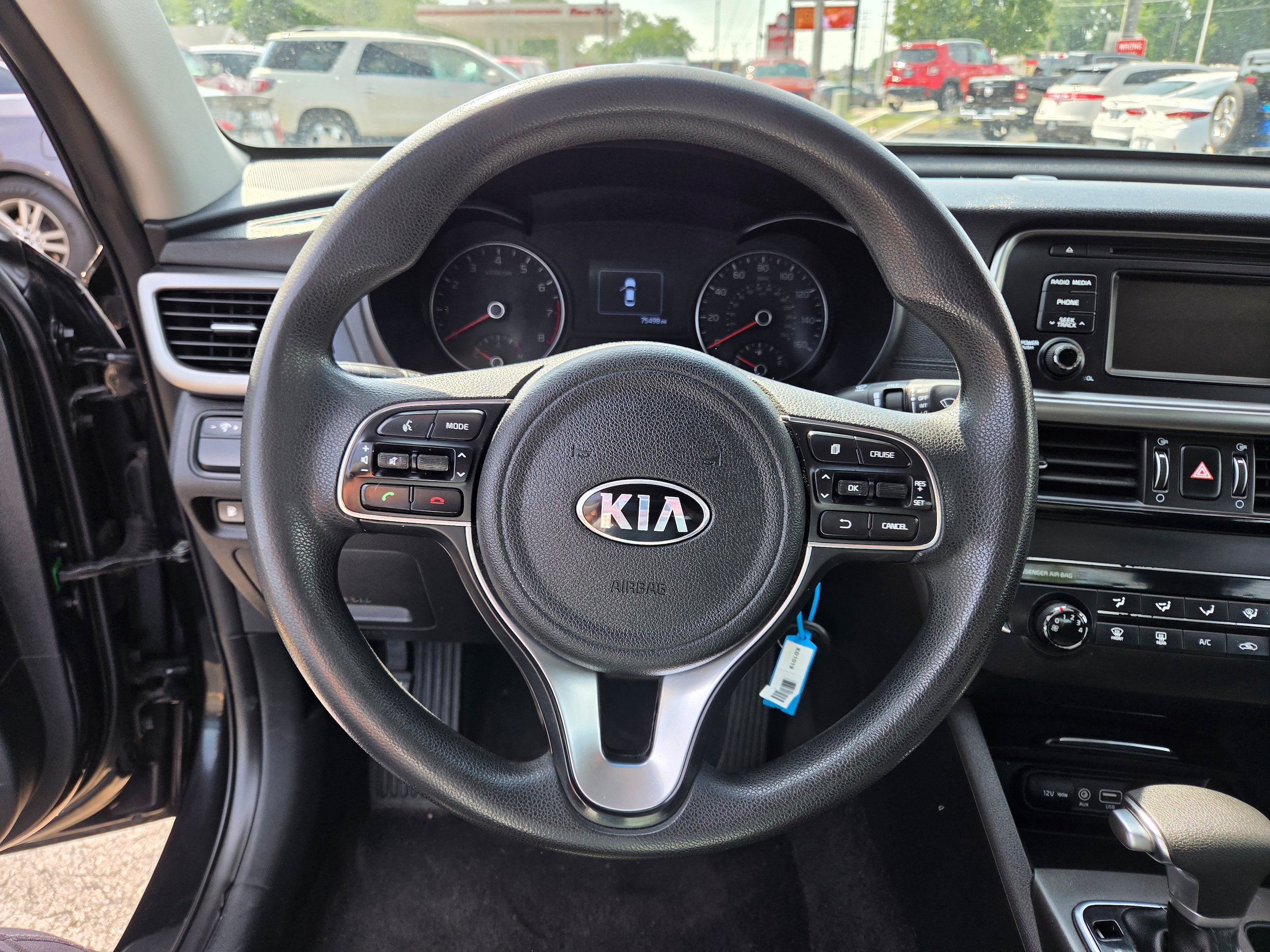 Used 2017 Kia Optima LX FWD image 6