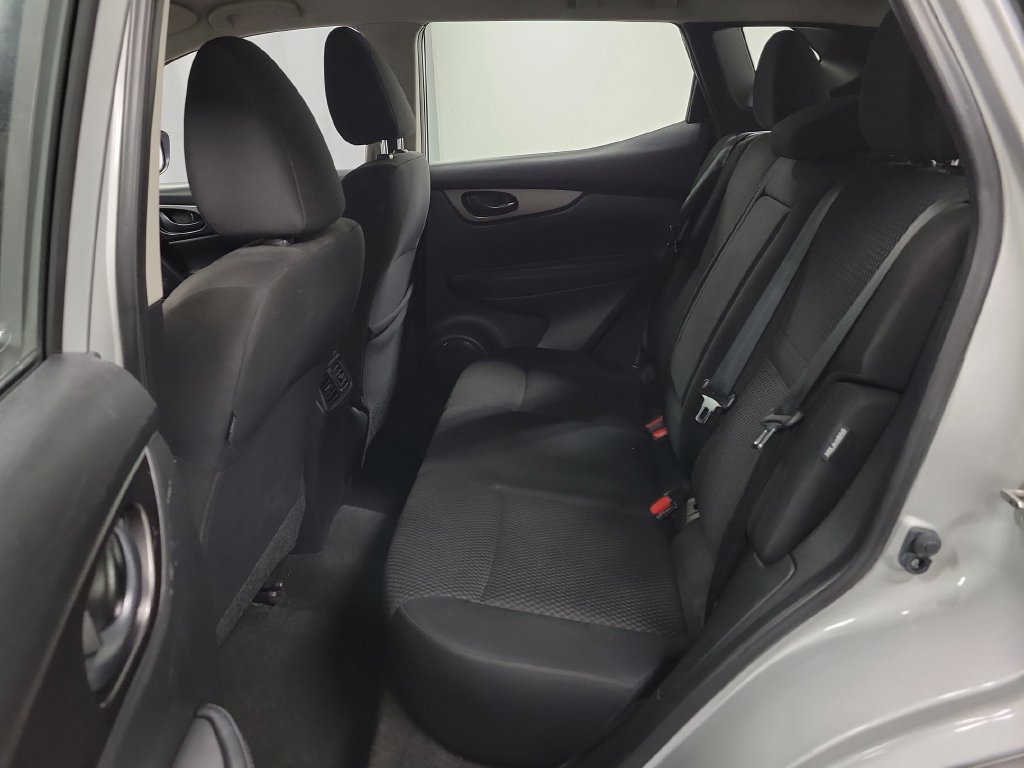Used 2021 Nissan Rogue Sport S AWD/4WD image 23