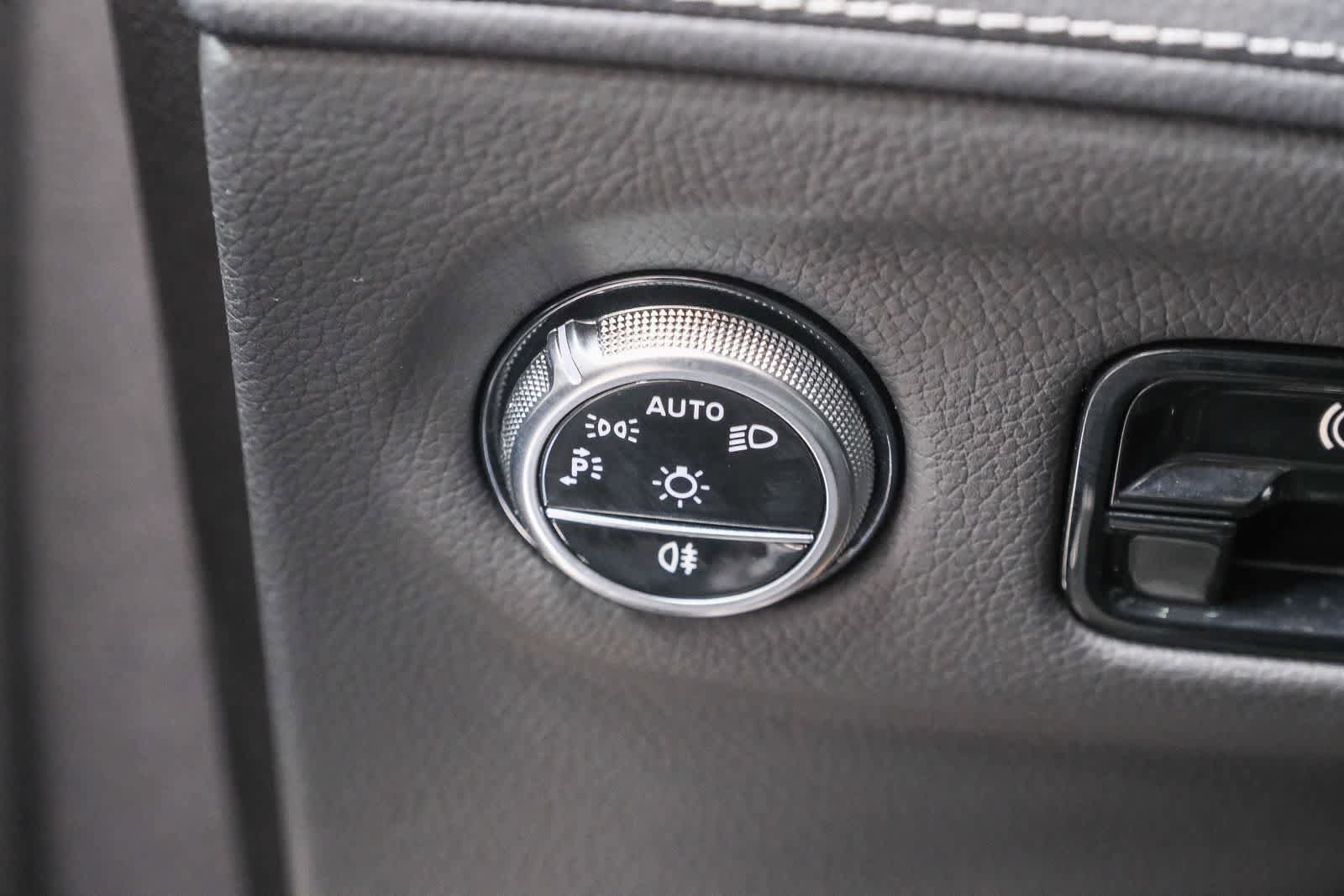 Certified 2023 Mercedes-Benz EQE 350+ SUV image 30