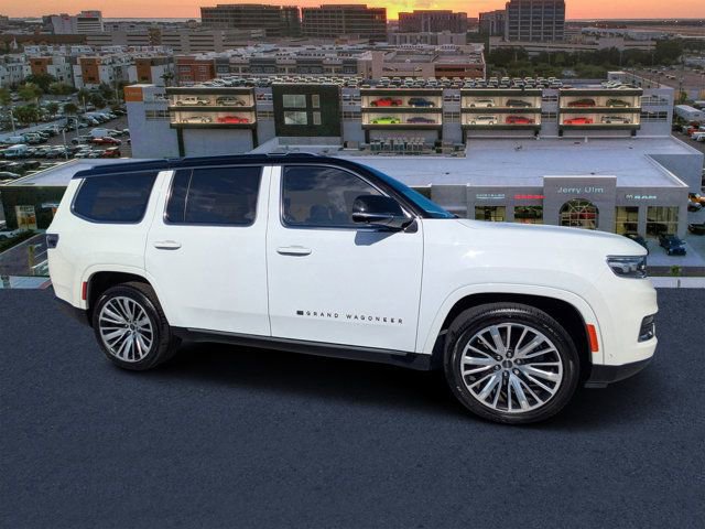 Used 2023 Jeep Grand Wagoneer Series III image 1
