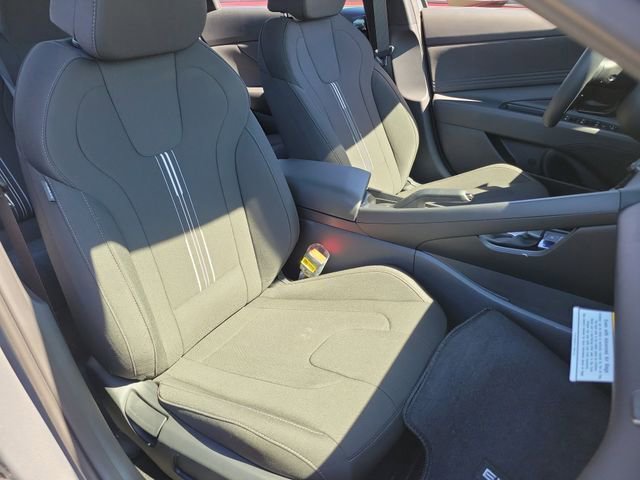 New 2026 Hyundai Elantra Sport image 17