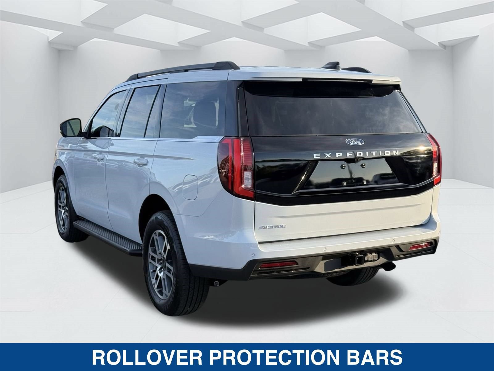 New 2026 Ford Expedition Active RWD image 8
