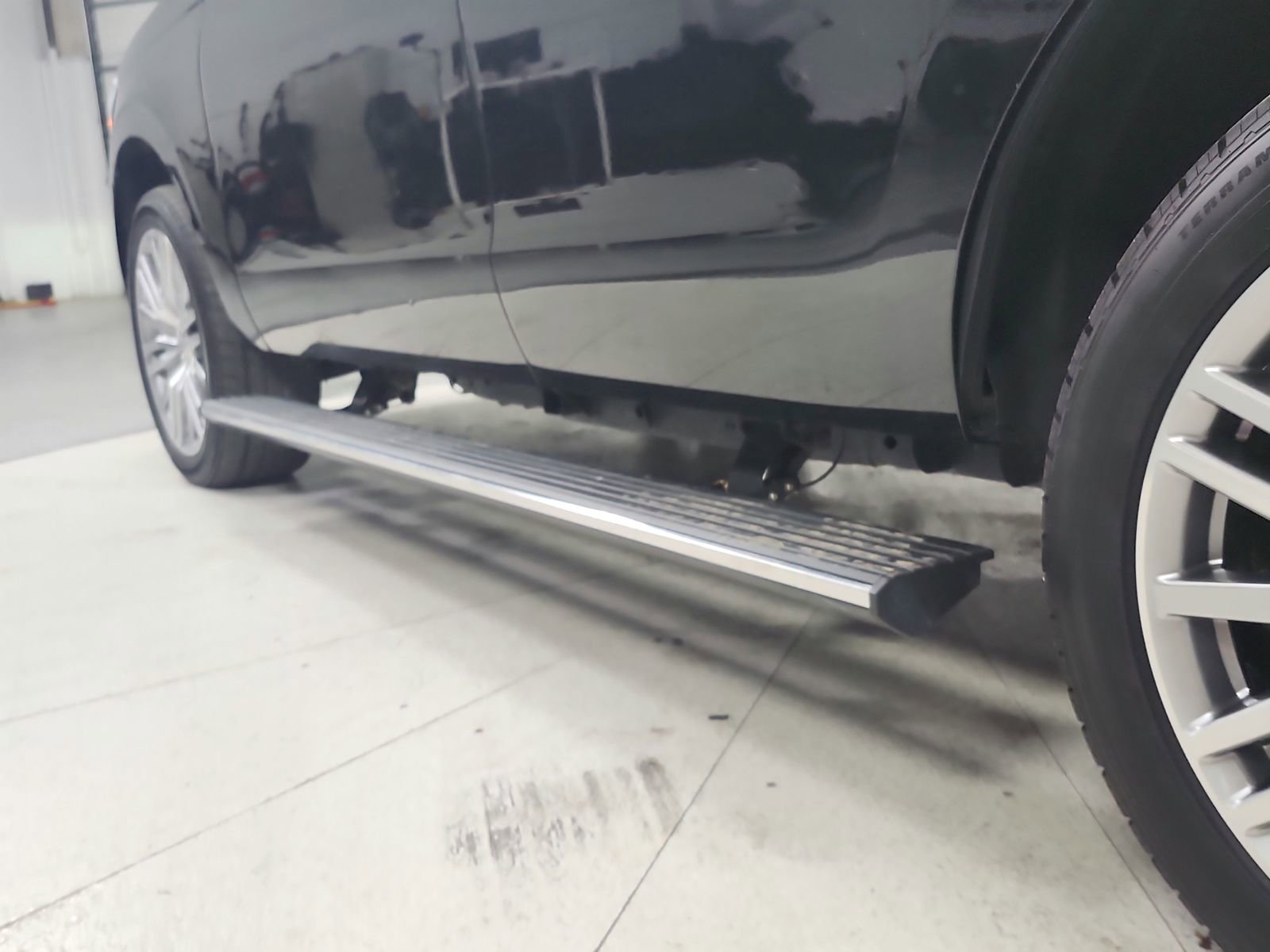 Used 2024 Ford Expedition Limited AWD/4WD image 46