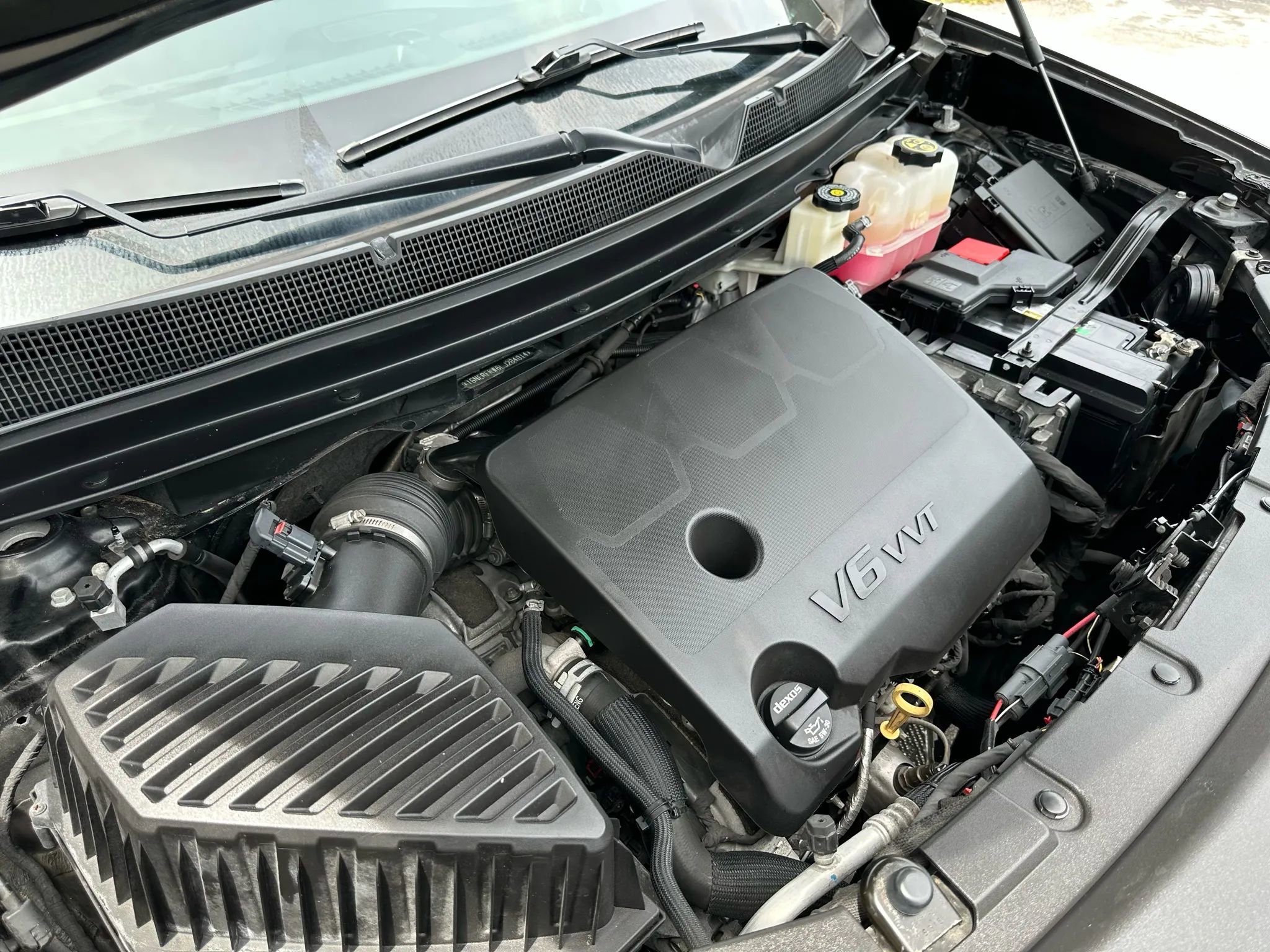 Used 2020 Chevrolet Traverse LS image 24