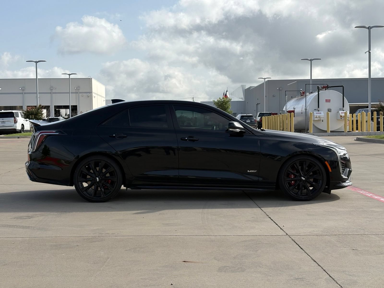 Used 2022 Cadillac CT4 V w/ Navigation Package RWD image 8