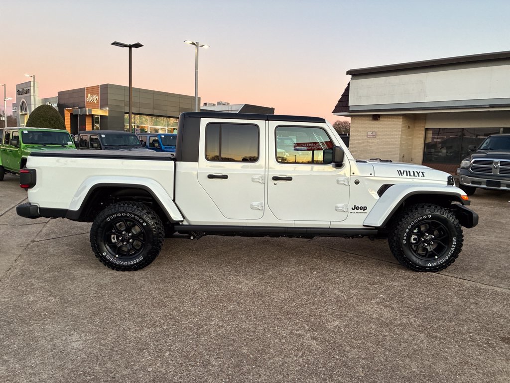 New 2026 Jeep Gladiator Sport AWD/4WD image 7