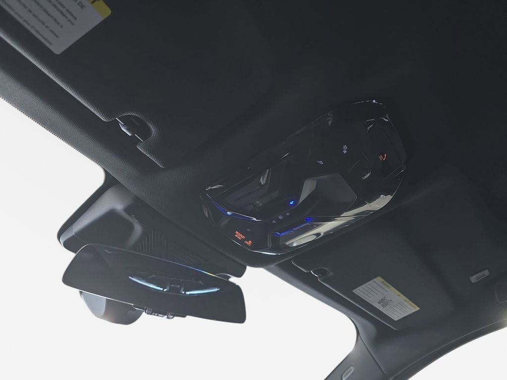 New 2026 BMW 750e xDrive w/ Premium Package image 20