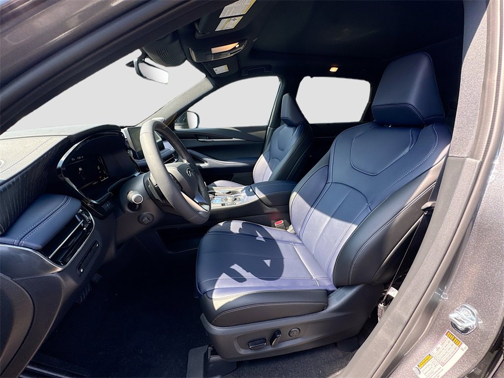 New 2026 INFINITI QX60 Sport w/ Dark Cargo Package image 22